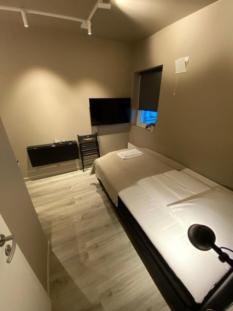 Bispegata 5 - Studio Apartment Hotel Tromso Ngoại thất bức ảnh